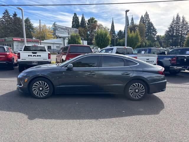 Used 2023 Hyundai Sonata Limited w/ Cargo Package FWD image 8