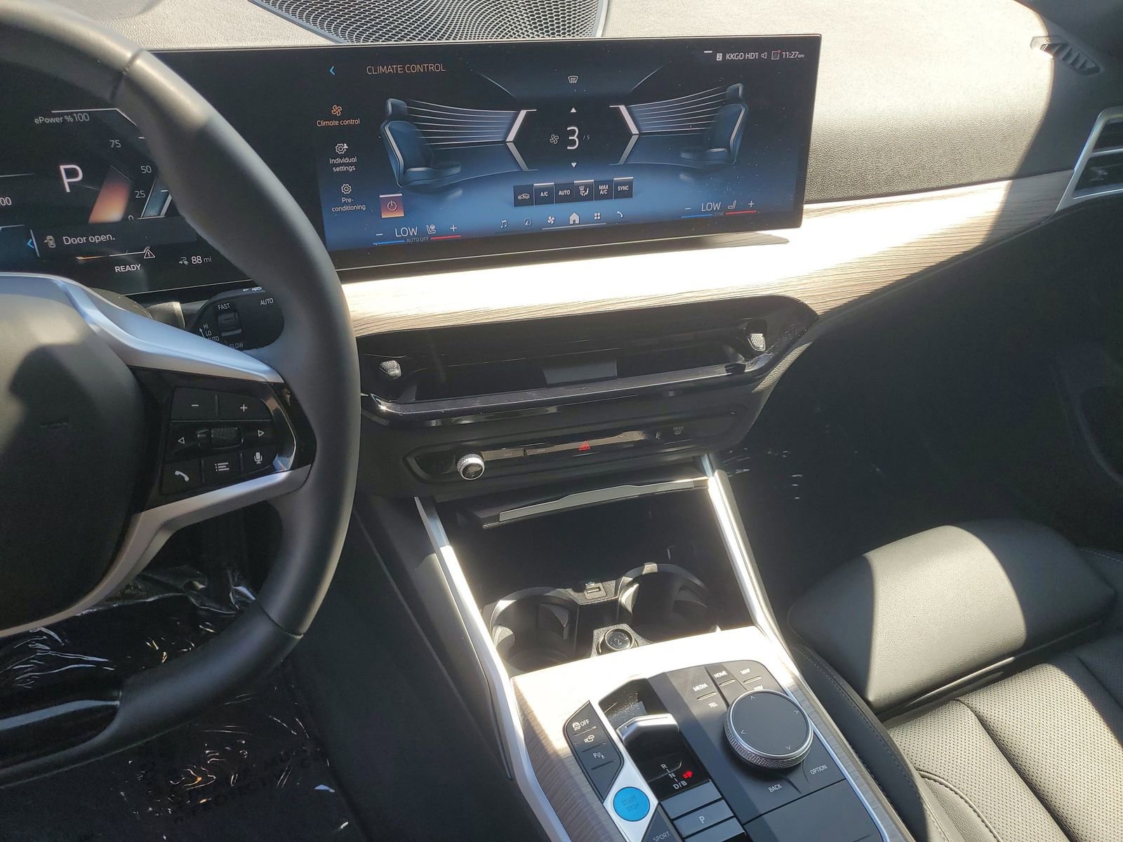 Used 2025 BMW i4 eDrive40 RWD image 25