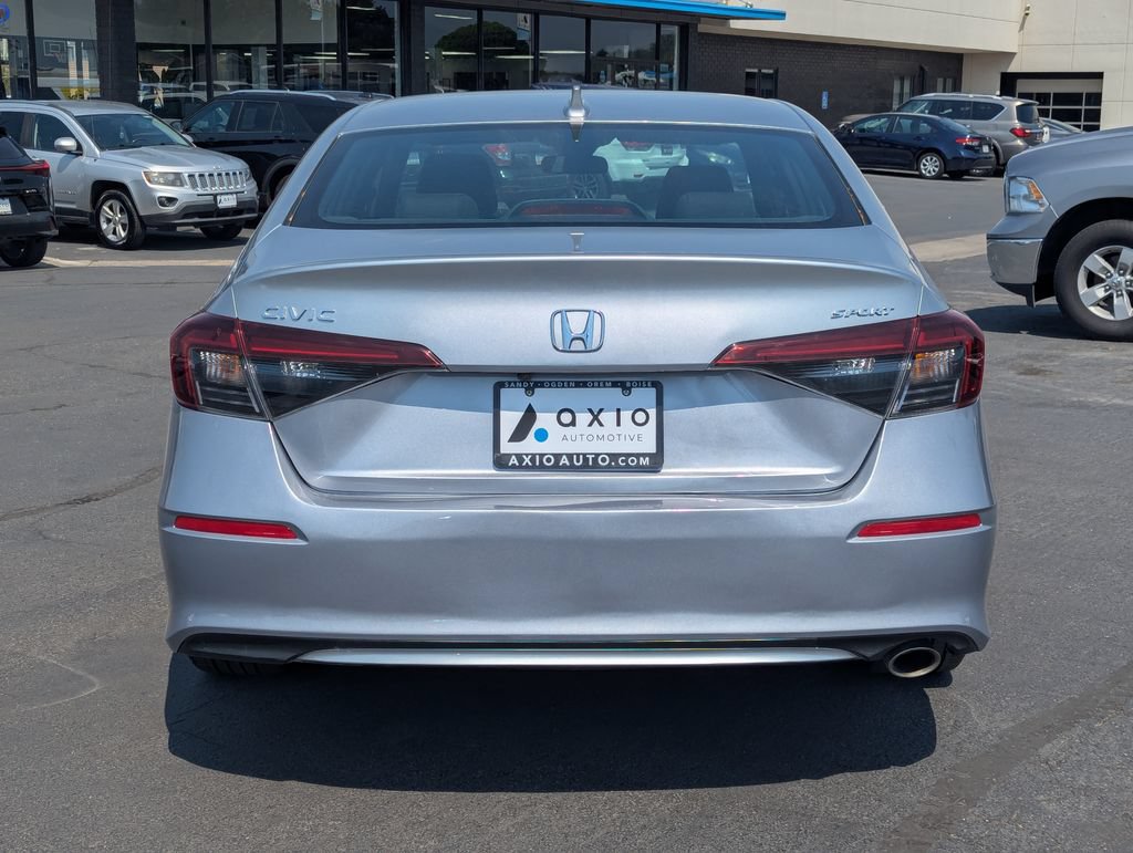 Used 2025 Honda Civic Sport image 6