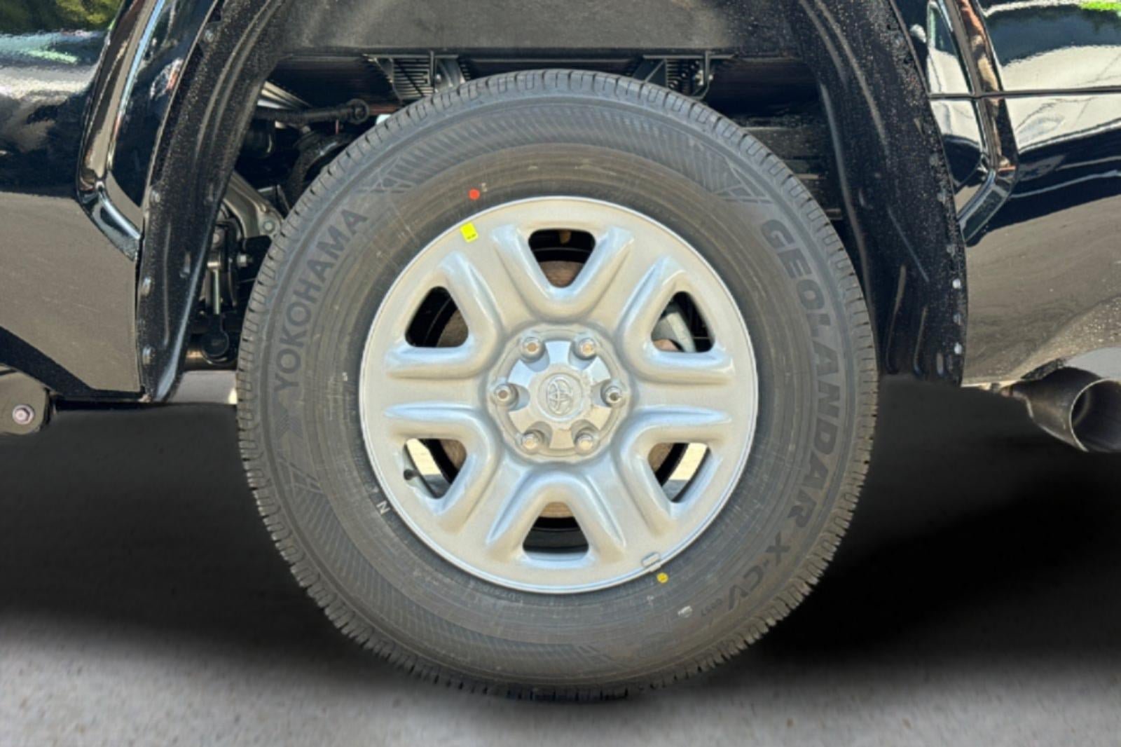 New 2026 Toyota Tundra SR RWD image 32