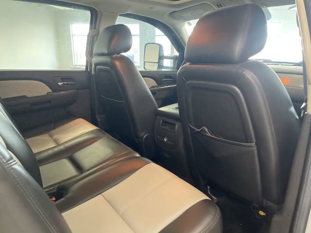 Used 2011 GMC Sierra 1500 SLT w/ All-Terrain Package image 29
