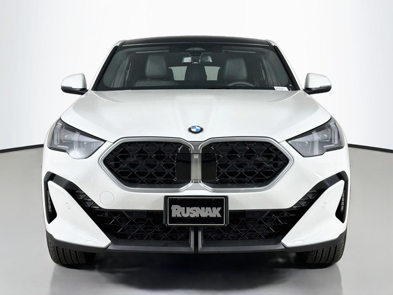 New 2027 BMW X2 xDrive28i AWD/4WD image 2