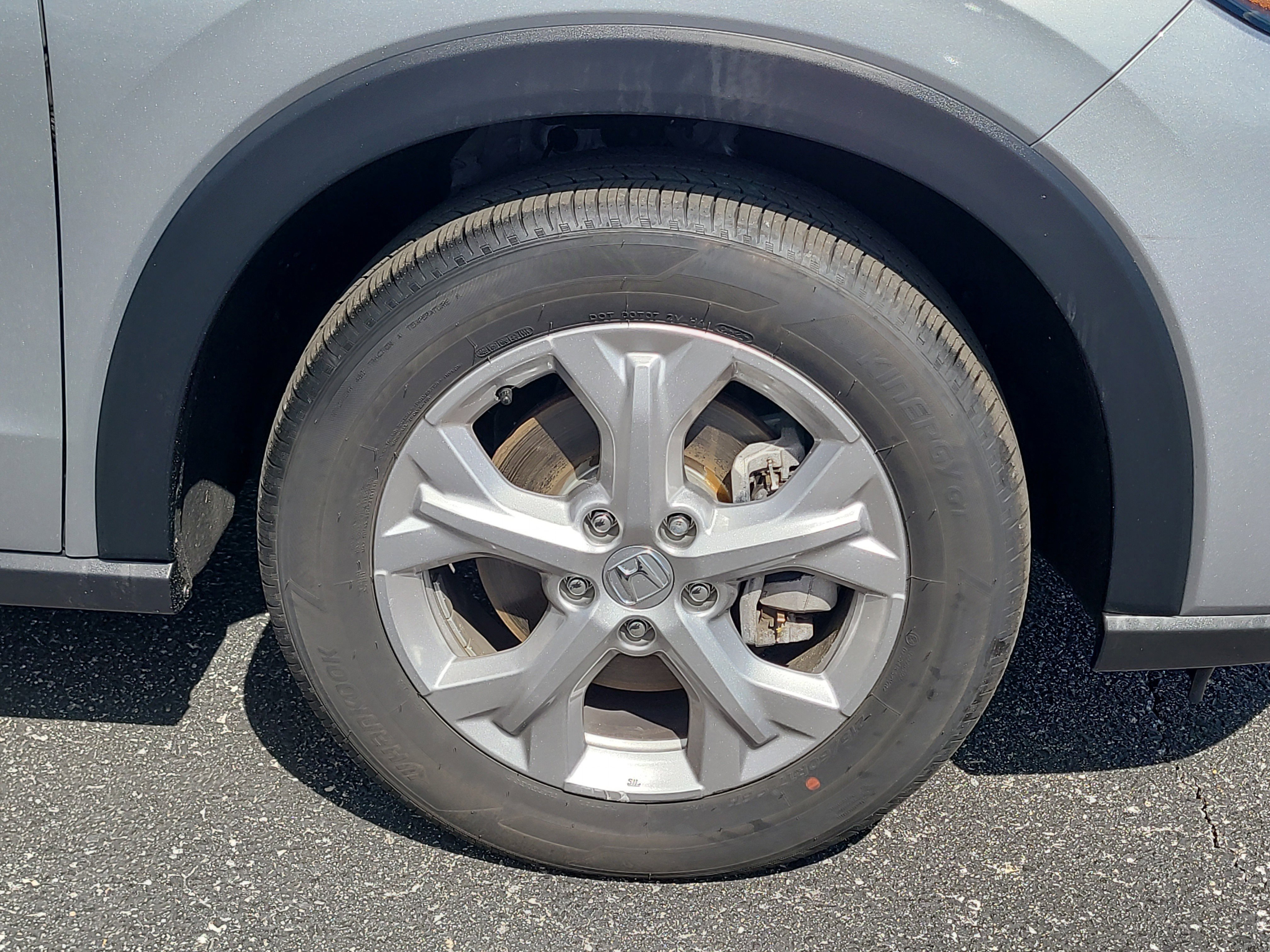 Used 2025 Honda HR-V LX image 10