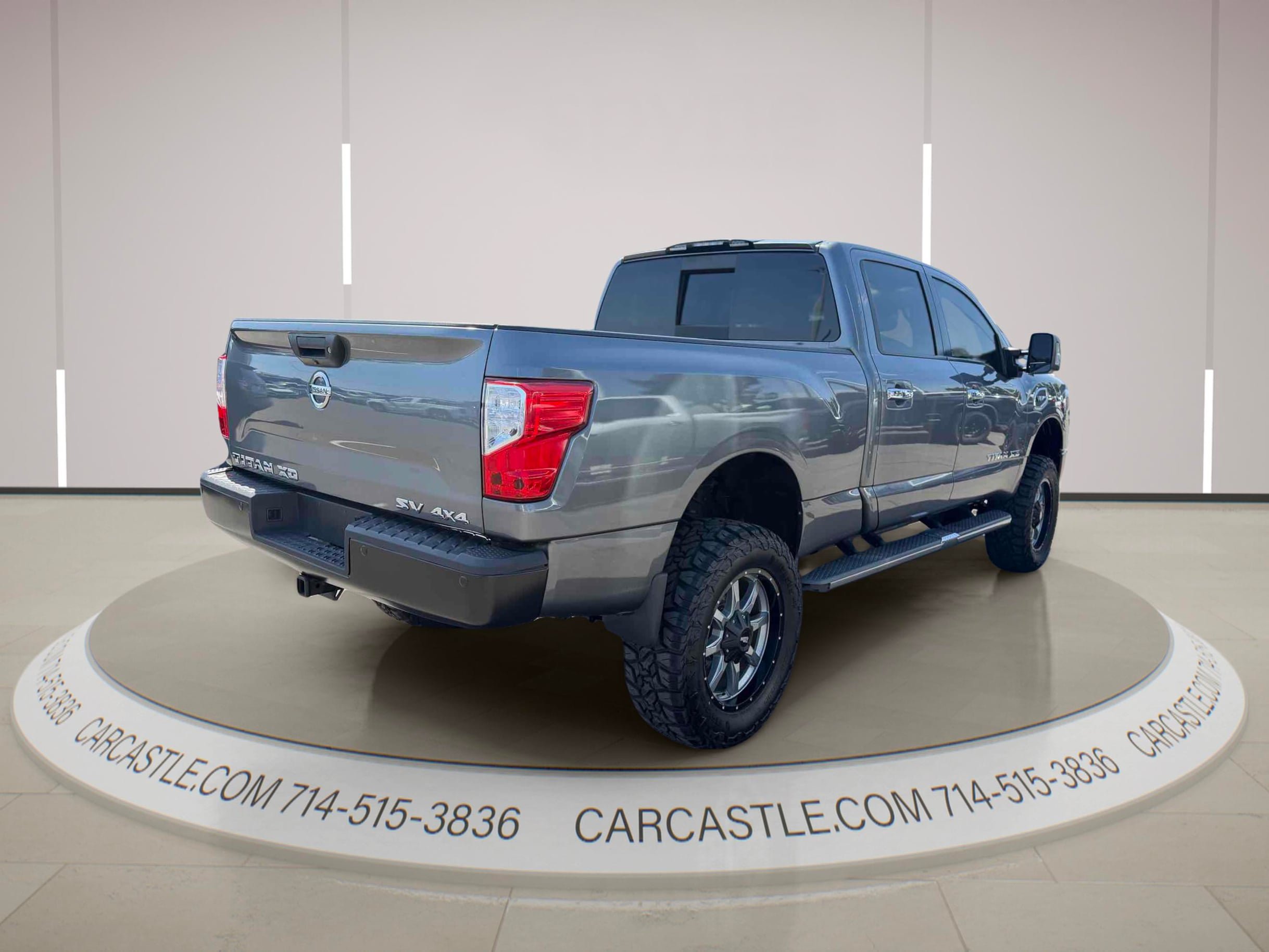 Used 2018 Nissan Titan SV w/ SV Convenience Package AWD/4WD image 5