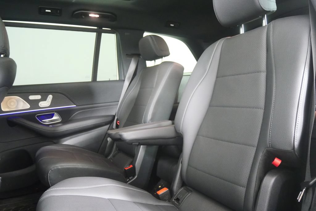 Used 2022 Mercedes-Benz GLS 450 4MATIC image 14