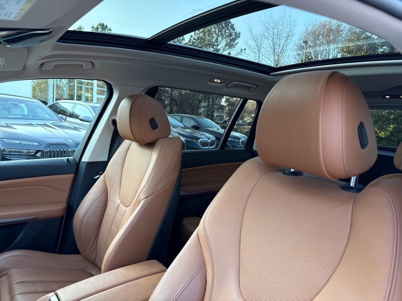 Used 2021 BMW X7 xDrive40i w/ Premium Package image 8