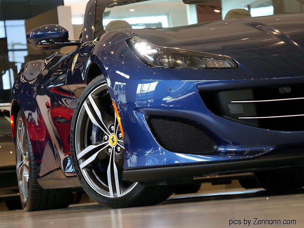 Certified 2019 Ferrari Portofino RWD image 75