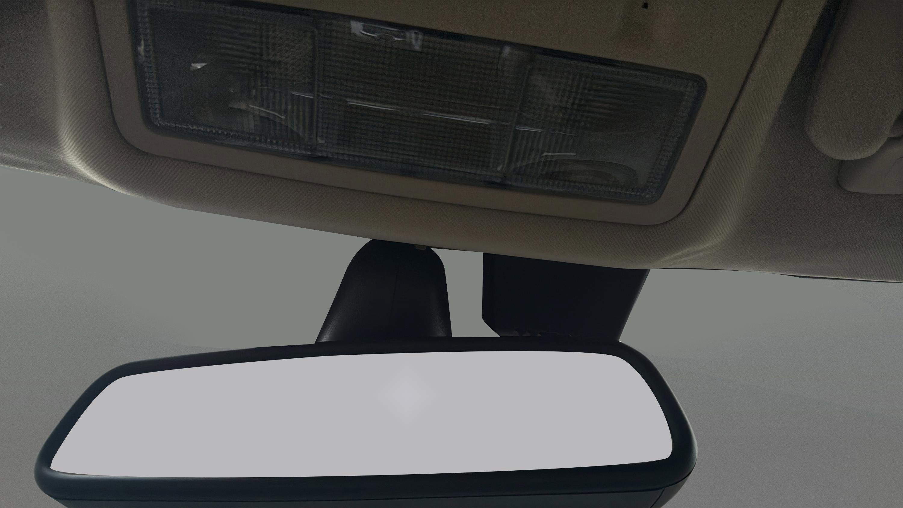 Used 2012 Jaguar XF image 43