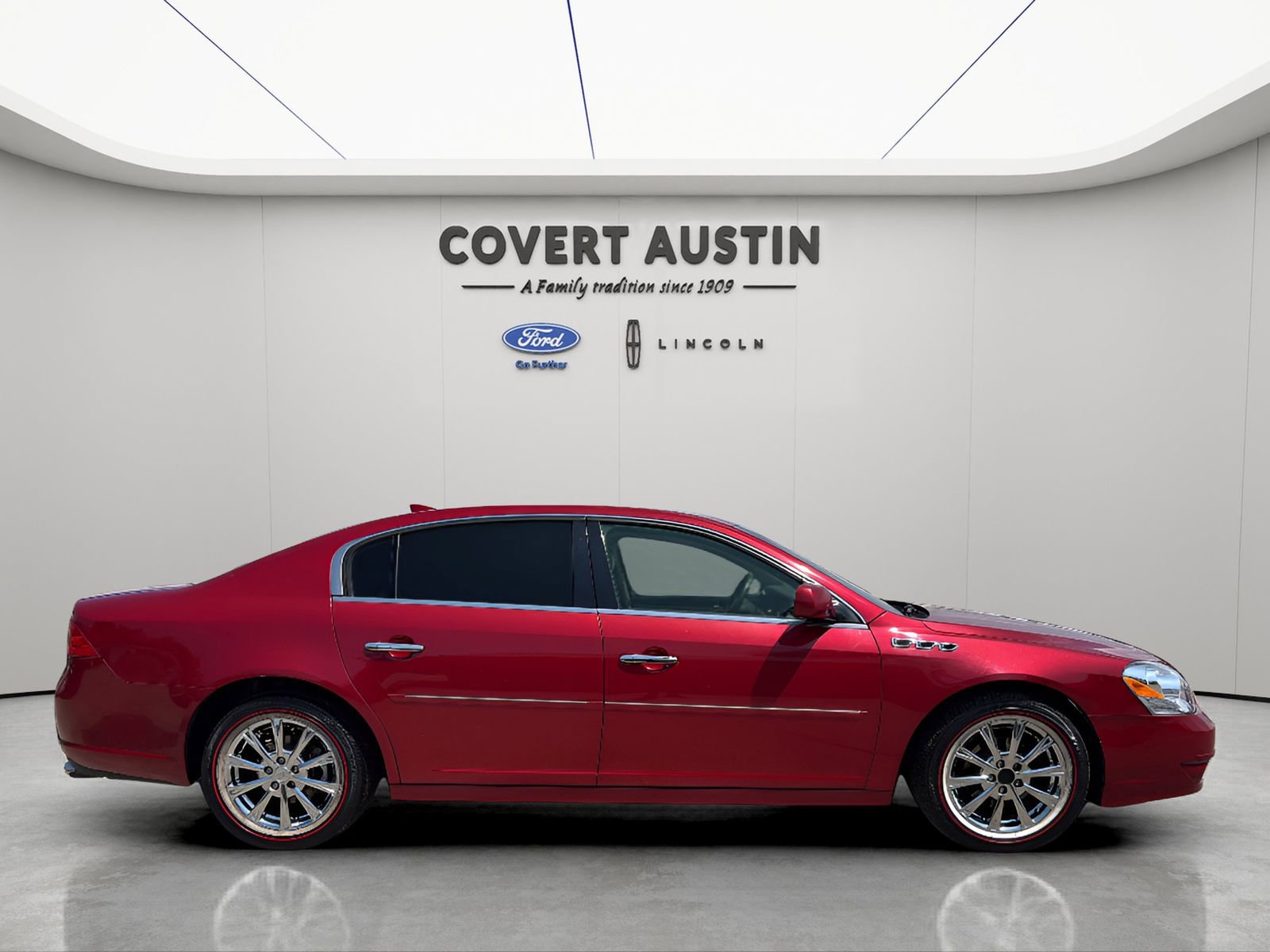 Used 2011 Buick Lucerne CXL w/ Driver Confidence Package FWD image 5