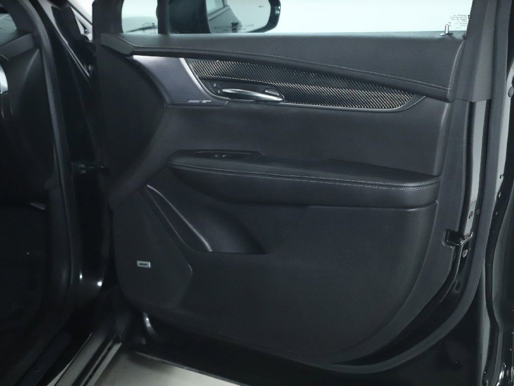 Used 2020 Cadillac XT6 Sport image 35