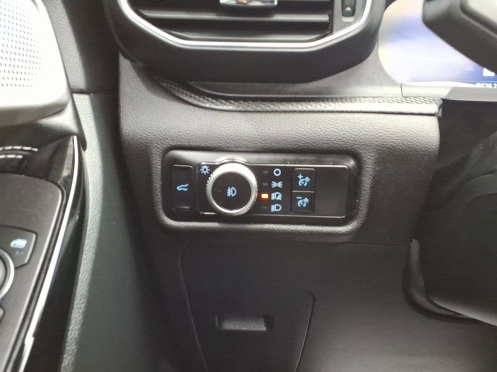 Used 2023 Ford Explorer ST w/ Equipment Group 401A AWD/4WD image 18
