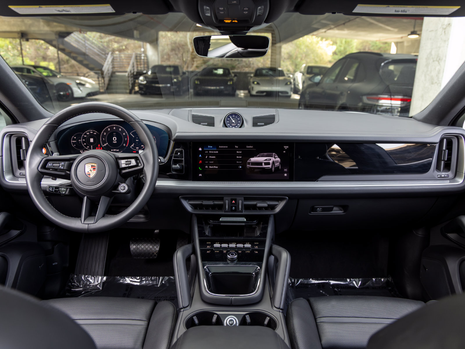 Certified 2026 Porsche Cayenne Coupe AWD/4WD image 34
