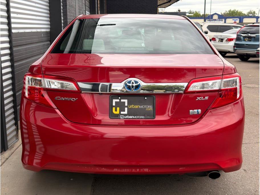Used 2014 Toyota Camry XLE w/ Protection Package FWD image 8