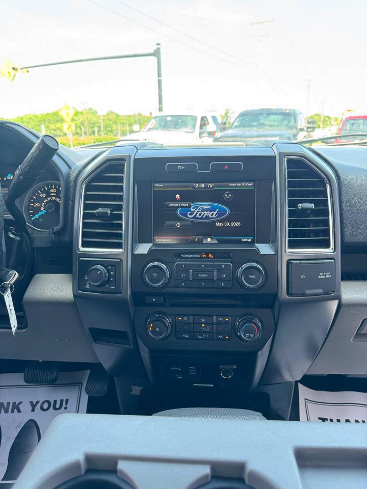 Used 2015 Ford F150 XLT w/ Equipment Group 302A Luxury AWD/4WD image 10