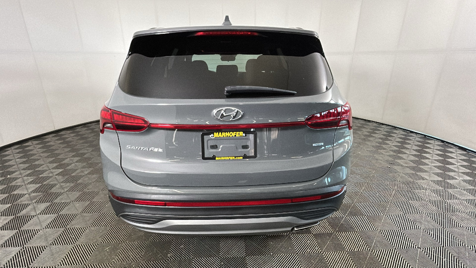 Used 2023 Hyundai Santa Fe SE w/ Cargo Package AWD/4WD image 4