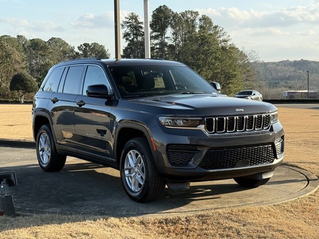 New 2025 Jeep Grand Cherokee Laredo X image 9