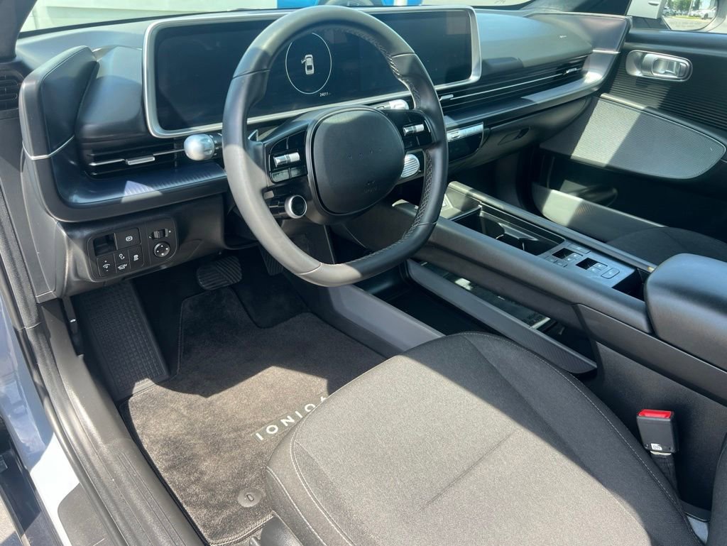 Used 2024 Hyundai Ioniq 6 SE RWD image 22