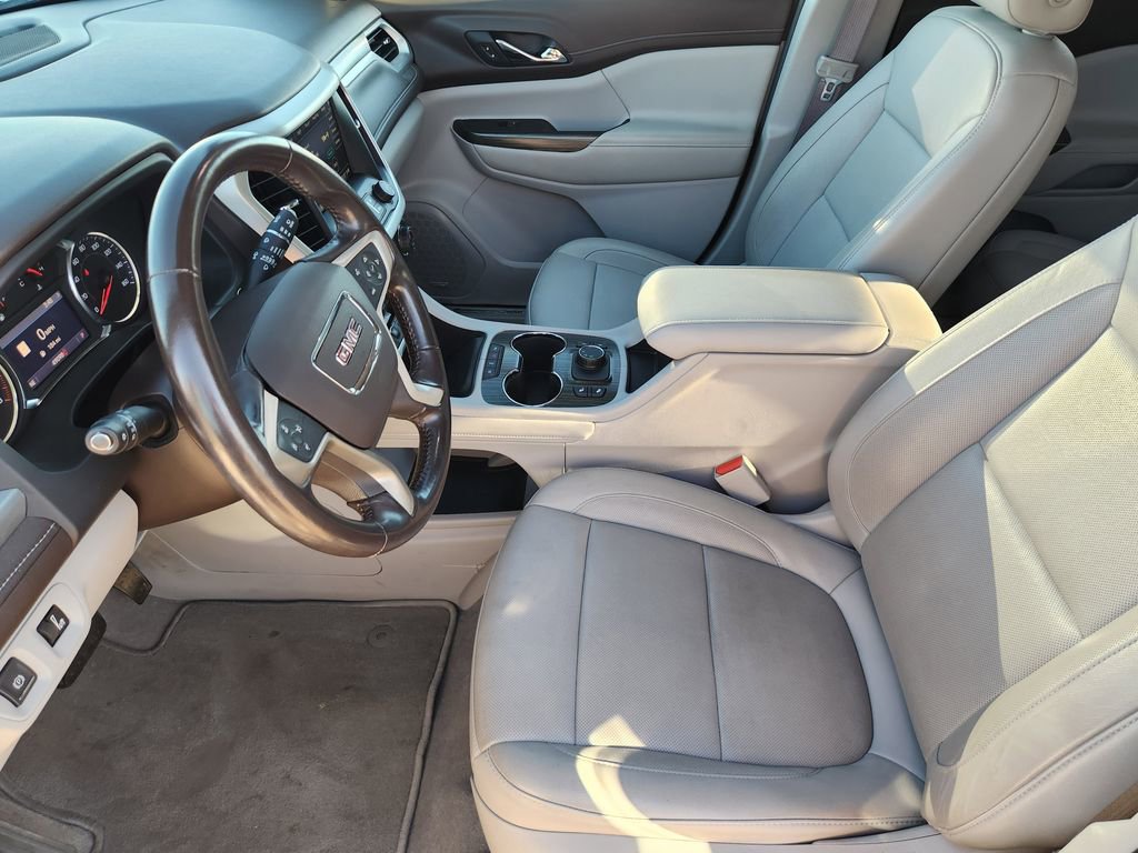 Used 2020 GMC Acadia SLT image 16