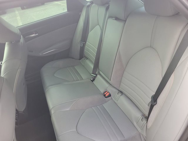 Used 2019 Toyota Avalon Touring image 14