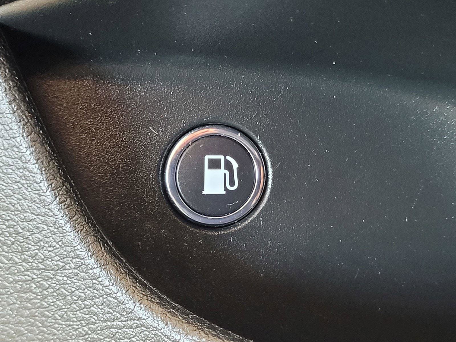 Used 2018 Chrysler Pacifica Touring Plus image 18