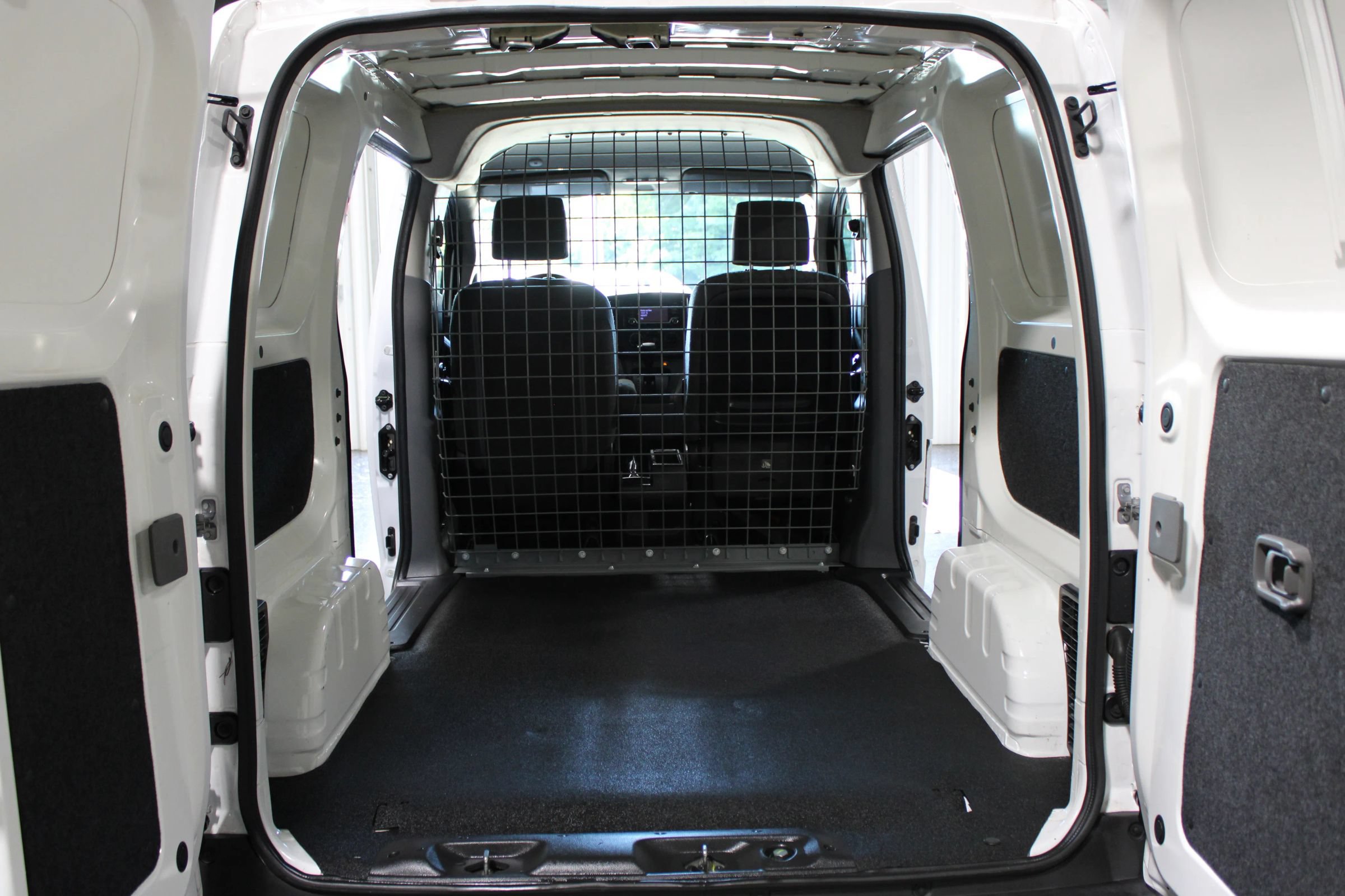 Used 2019 Nissan NV200 S w/ Cruise Control Package FWD image 31