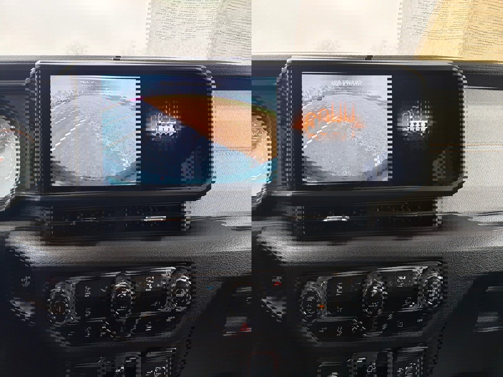 Used 2024 Jeep Wrangler Sport AWD/4WD image 18