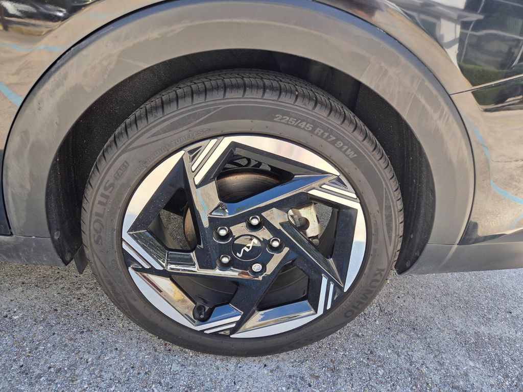 Used 2025 Kia K4 EX FWD image 25