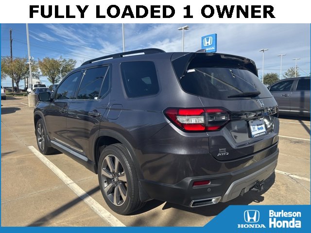 Used 2023 Honda Pilot Elite image 2