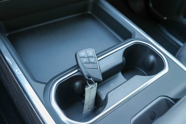 New 2026 GMC Sierra 3500 SLT w/ SLT Premium Package image 19