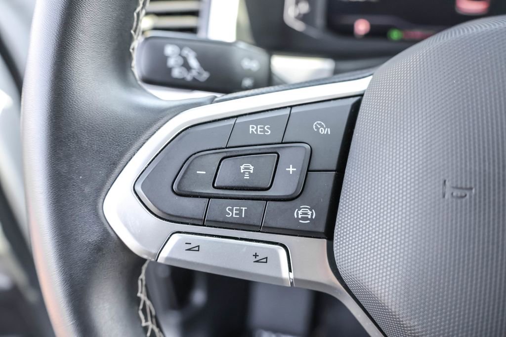 Certified 2023 Volkswagen Atlas SE image 20