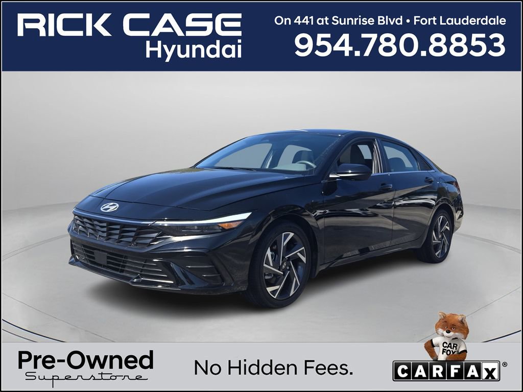 Certified 2025 Hyundai Elantra SEL image 1