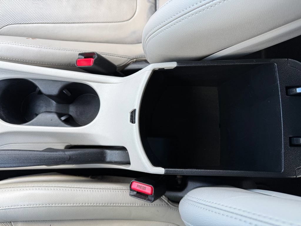 Used 2019 Hyundai Veloster Turbo Ultimate FWD image 31