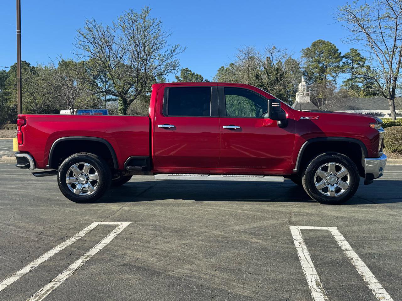 Used 2020 Chevrolet Silverado 2500 LT w/ Convenience Package AWD/4WD image 6