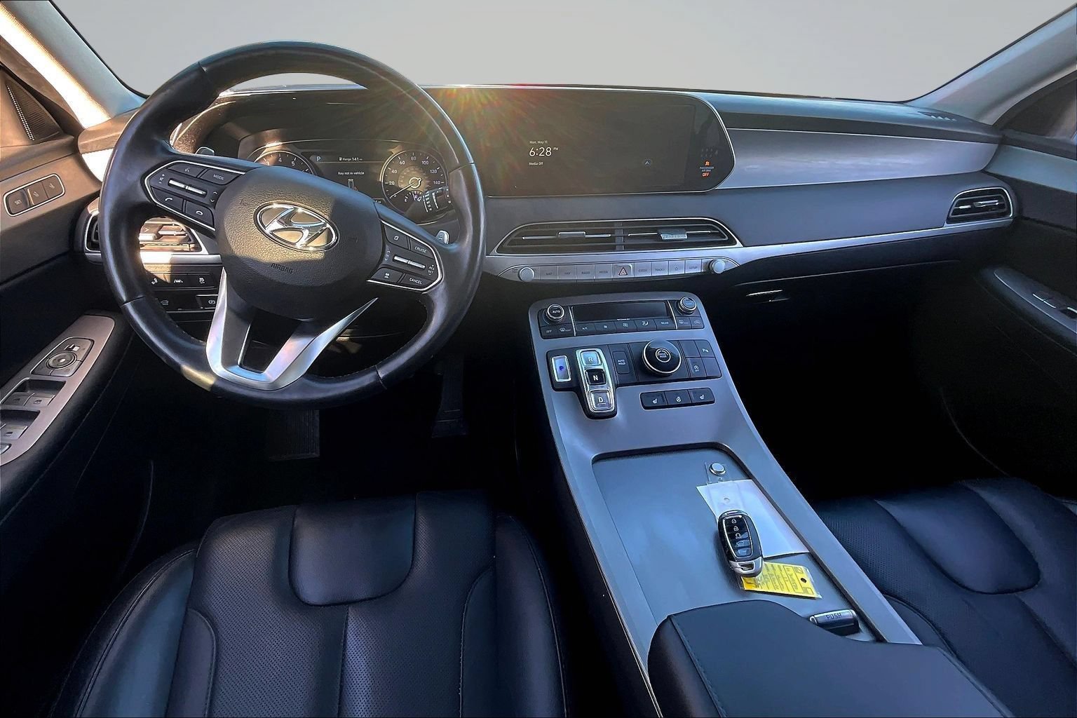 Used 2022 Hyundai Palisade SEL w/ 8P Bench Seat Package FWD image 8