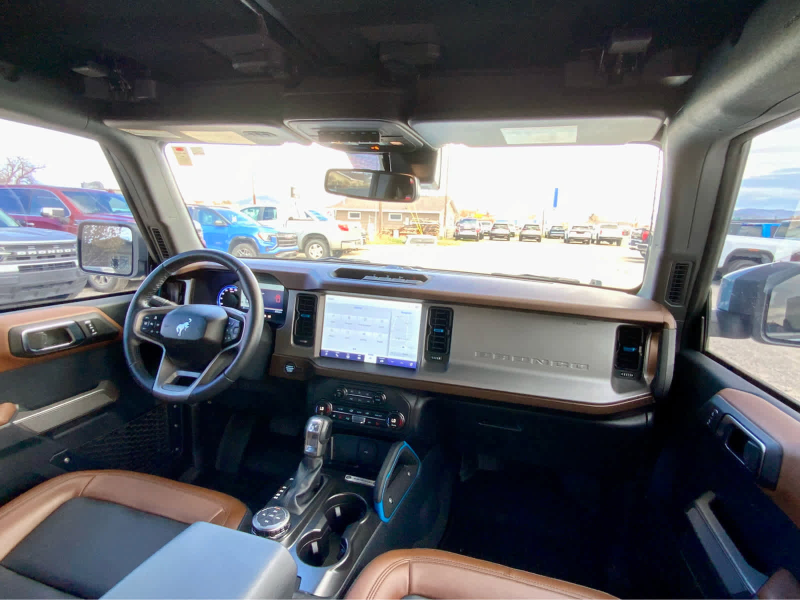 Used 2023 Ford Bronco Outer Banks image 33