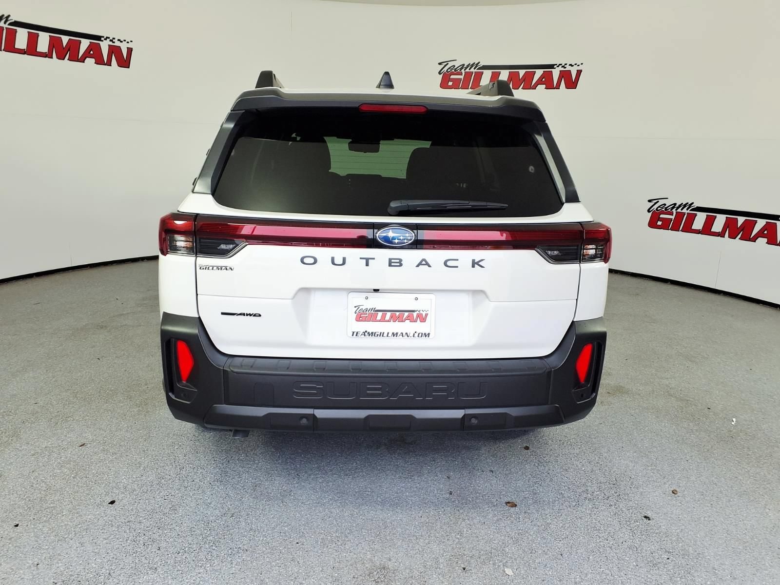 Used 2026 Subaru Outback Touring AWD/4WD image 8