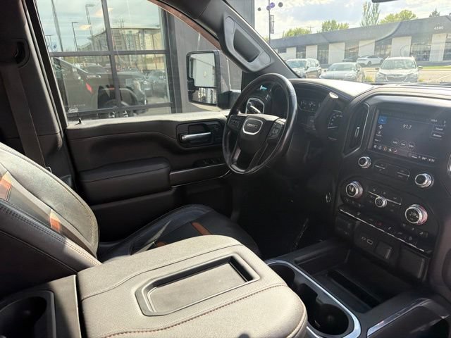 Used 2022 GMC Sierra 2500 AT4 w/ Gooseneck/5TH Wheel Package AWD/4WD image 12