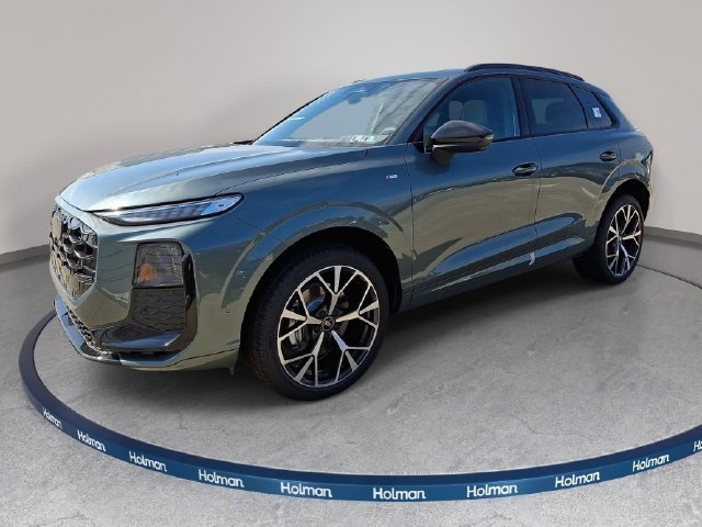 New 2026 Audi Q3 quattro 2.0T AWD/4WD image 1