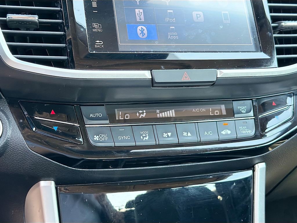 Used 2017 Honda Accord EX image 26