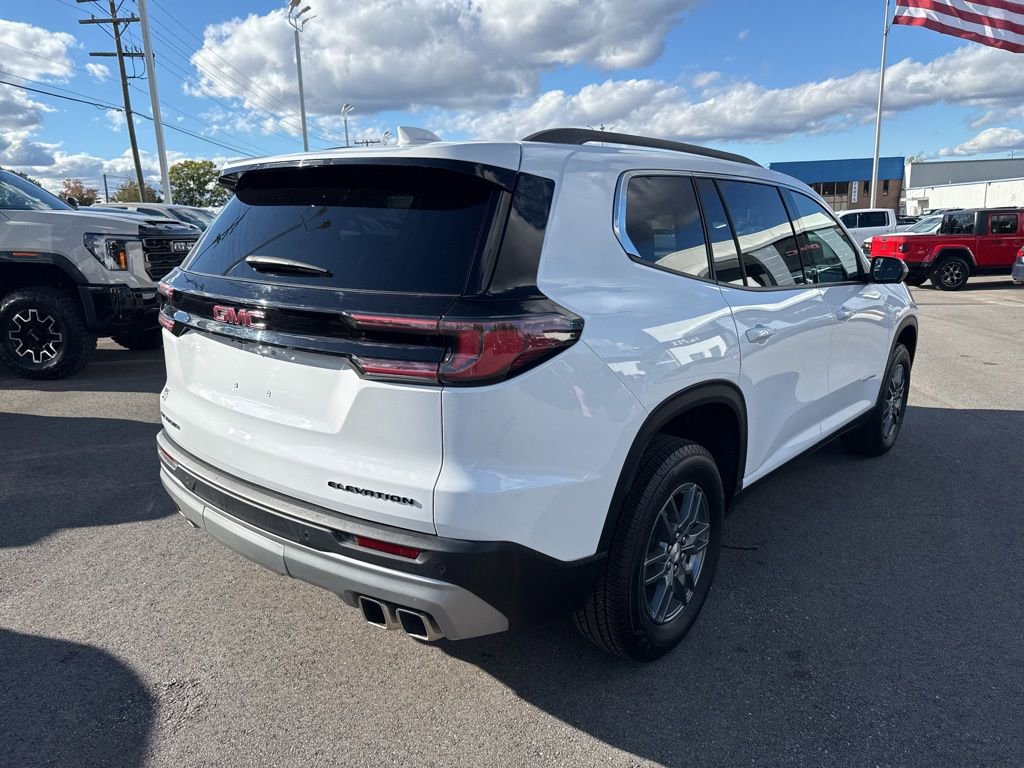 Used 2025 GMC Acadia Elevation FWD image 5