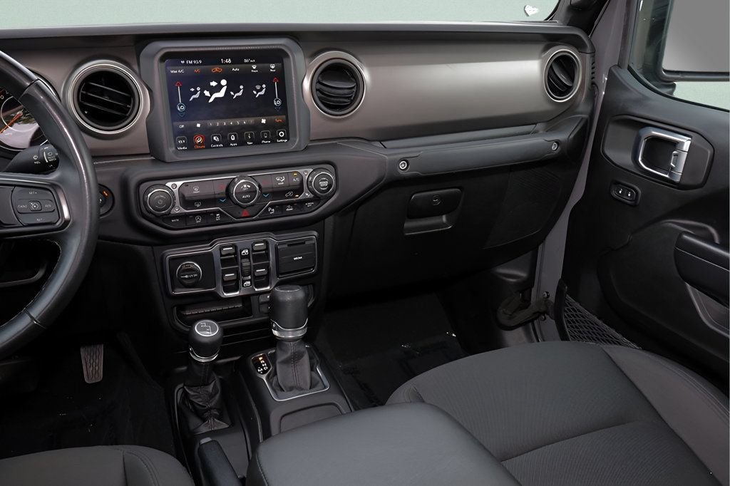 Used 2021 Jeep Gladiator Sport AWD/4WD image 22