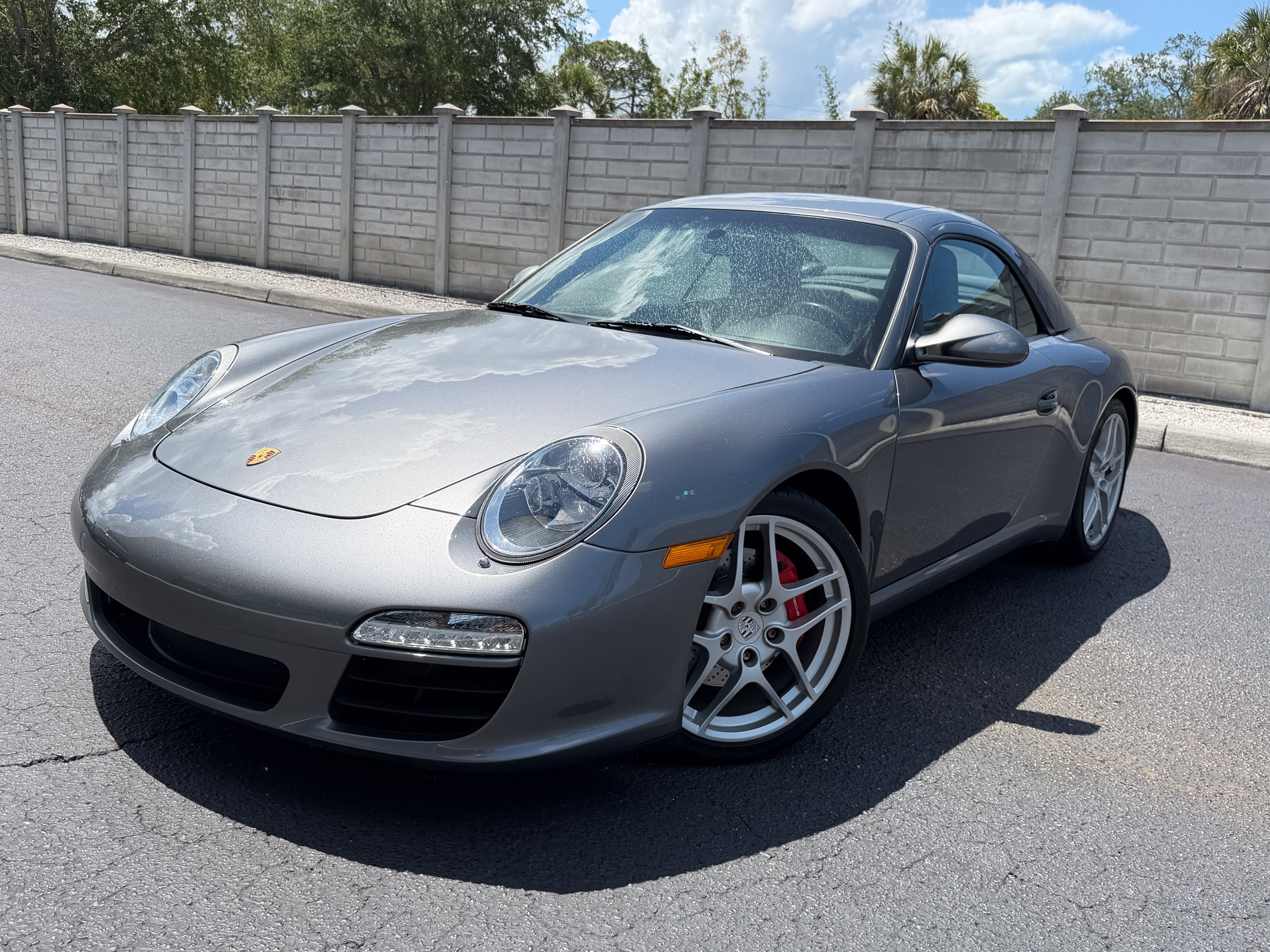 Used 2009 Porsche 911 Carrera S RWD image 1