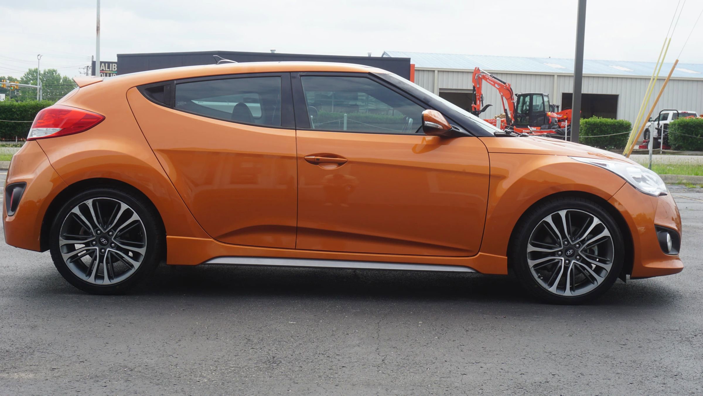 Used 2016 Hyundai Veloster Turbo w/ Option Group 04 image 4