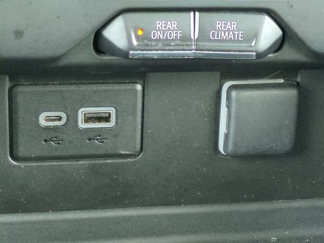 Certified 2023 Chevrolet Suburban LS image 26