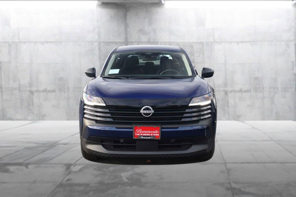 New 2026 Nissan Kicks S image 4