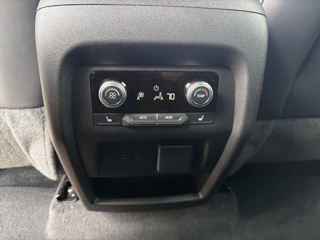 New 2027 GMC Acadia Elevation w/ Super Cruise Package FWD image 20