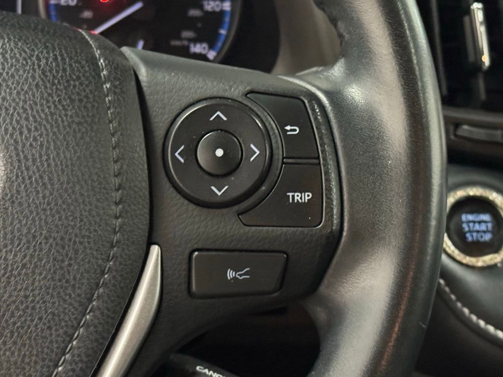 Used 2018 Toyota RAV4 XLE image 34