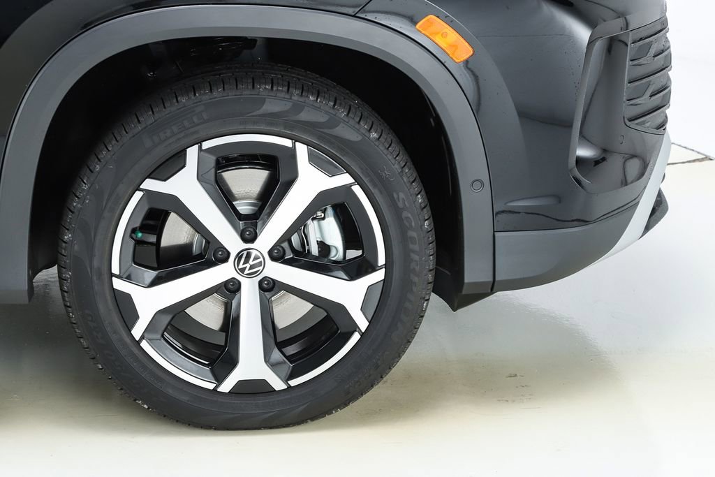 New 2026 Volkswagen Tiguan SE image 52