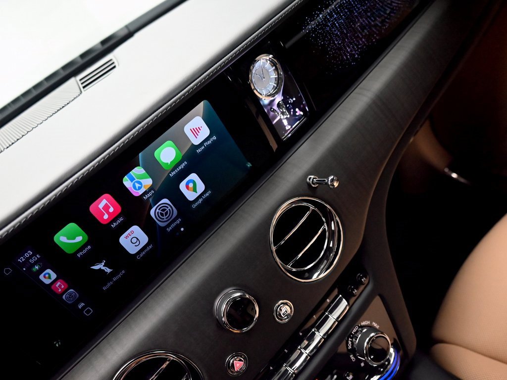 New 2025 Rolls-Royce Ghost image 20