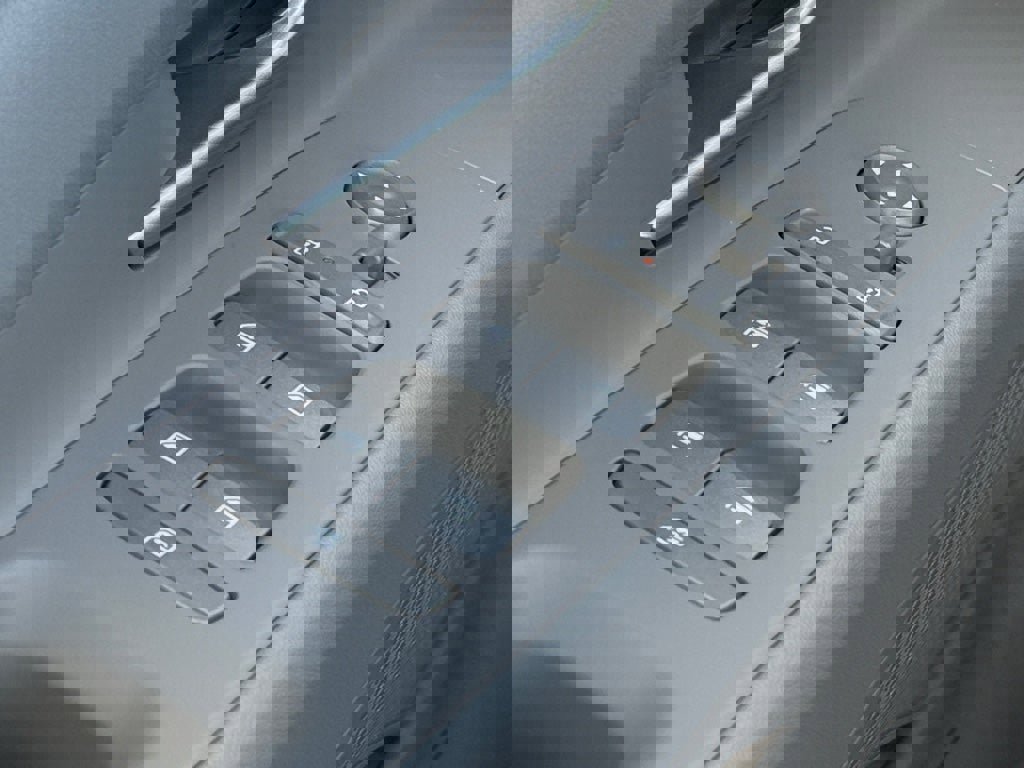 New 2026 Hyundai Elantra Sport w/ Cargo Package image 16